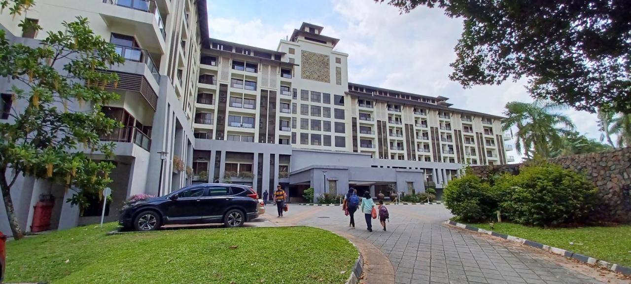 Classical Romantic Pulai Springs Hotel Skudai Exterior foto